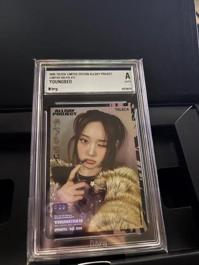 ALLDAY PROJECT Yongseo Special Selfie - Limited to 100 copies