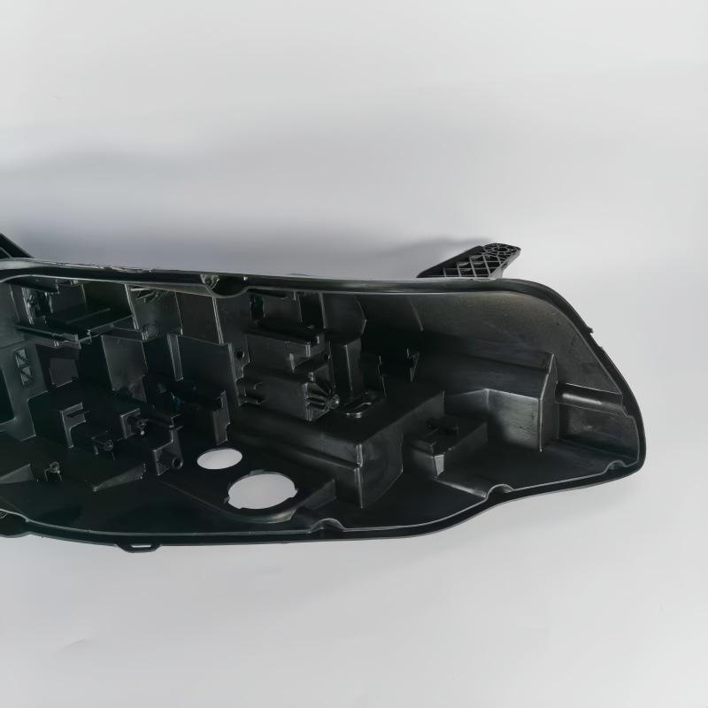 Черная задняя крышка для основания фары Roewe RX5 2016-2022