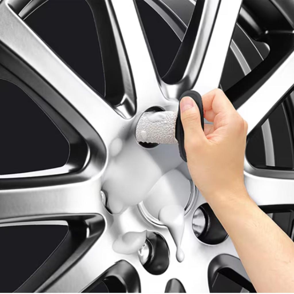 Щетка для чистки колесных гаек Wako, набор из 2 штук