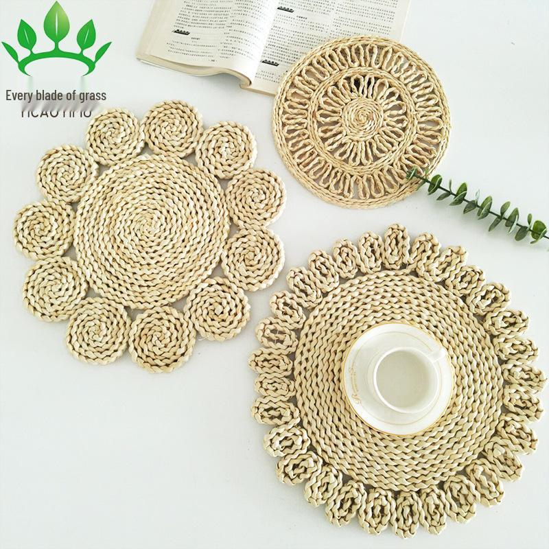 Плетёная подставка под кастрюлю из кукурузных листьев, термостойкая, и подставка-костер