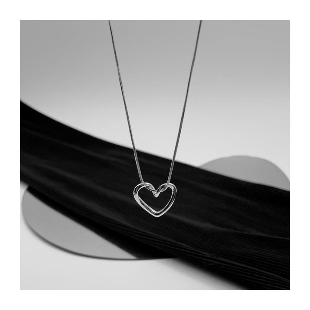 Аксессуары для женщин Любовь Сердце Пряжка Ожерелье для женщин Темперамент Ключица Цепочка Свадебная вечеринка Ювелирные изделия Подарочные ожерелья