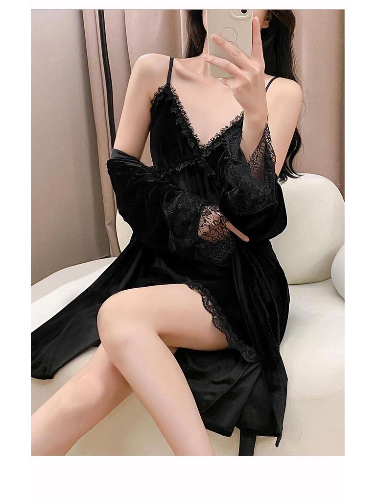 Golden Velvet Women's Winter Pajama Set: Korean Style with Lace, Chest Pads, Camisole & Long Pants - Girlish & Sweet Four-Piece Ensemble