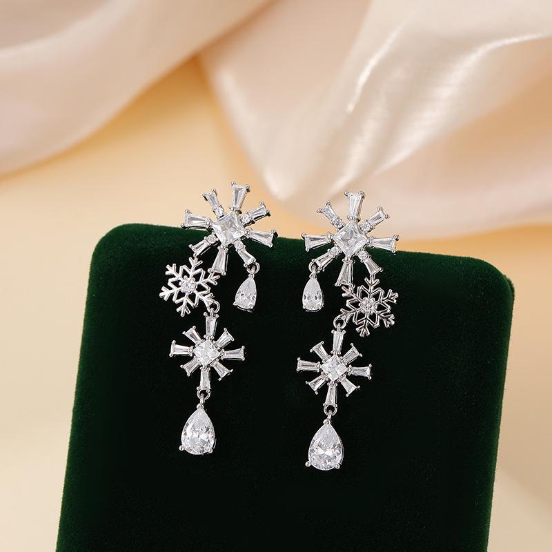 Серьги Banyan Tree S925 Silver Snowflake Zircon: Высококлассный свет, роскошный дизайн