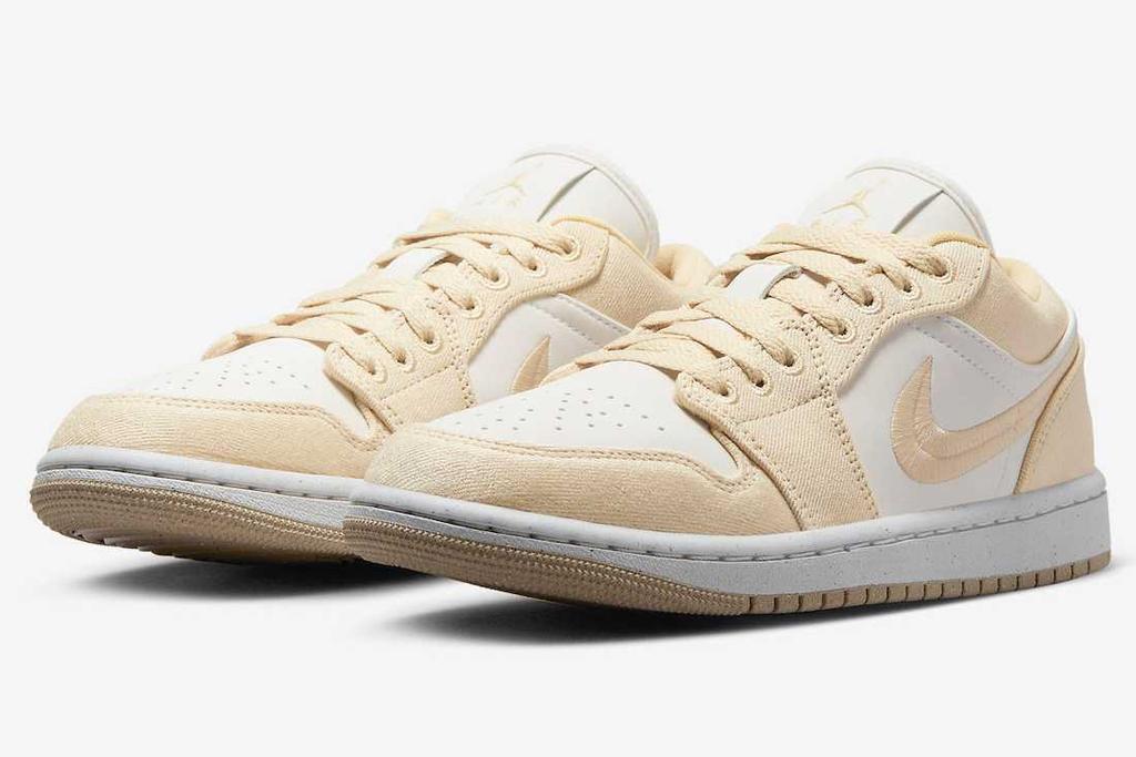 FN3722-701 Nike Air Jordan 1 Low SE Team Gold (Женский)