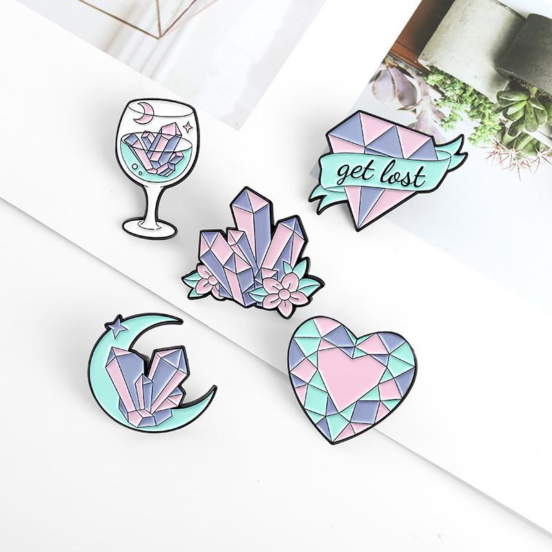 Unique Cartoon Gem Letter Heart Shaped Enamel Brooch For Men And Women Stylish Accessory