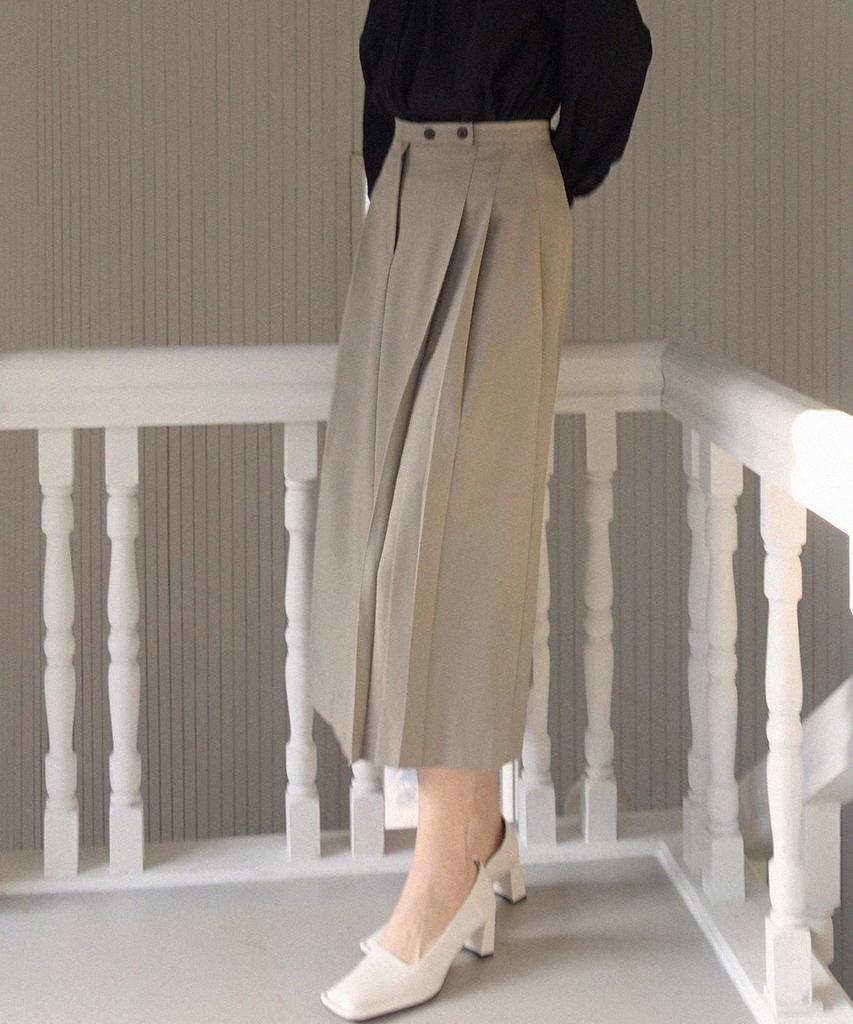 Pmu Amour Dual Pleated Midi Skirt - Sand Beige