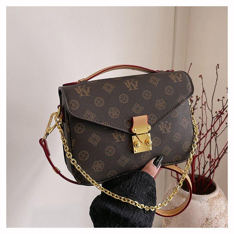 Сумка через плечо простая модная ретро женская сумка 2024 новая персонализированная повседневная текстура иностранный стиль косой пролет маленькая квадратная сумка