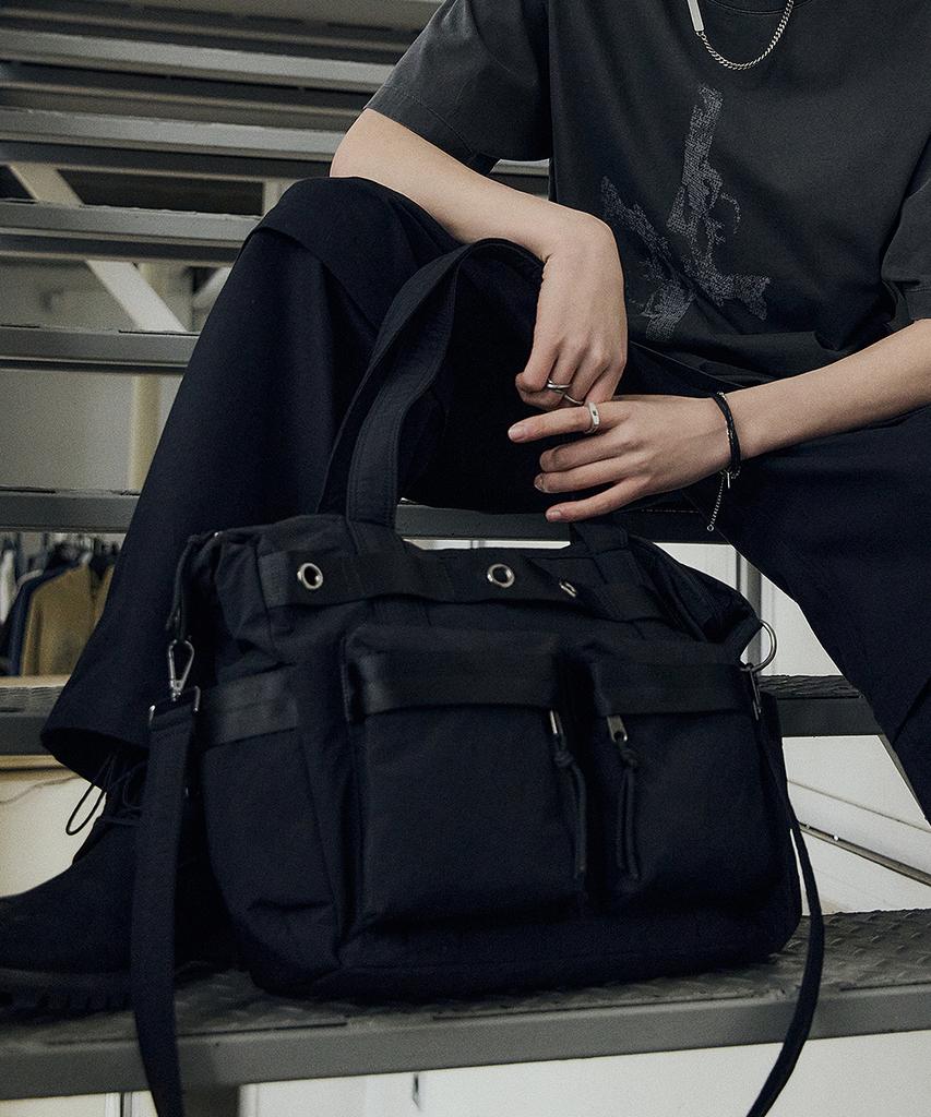Maison Mined Черная сумка через плечо с двумя ручками