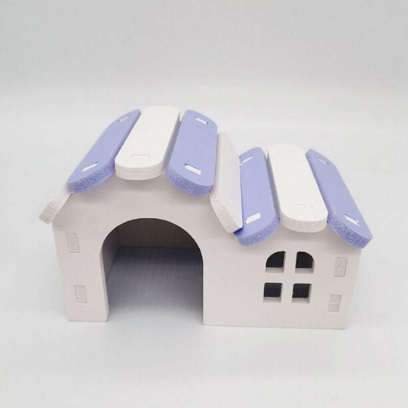 1 Piece of Barn Rat Playset, Including Wooden House, Barn Board Toy, Slide Nest Villa, Golden Bear House, Eco-board Bedroom