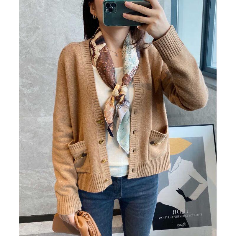 NINA SOLOR Vintage Double-Sided Silk Scarf