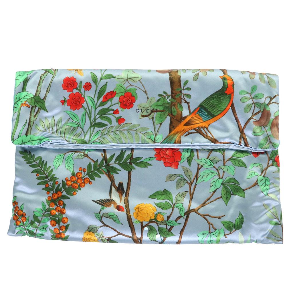 Pristine GUCCI Other Botanical Travel Set: Eye Mask, Air Pillow, and Slippers 3-Piece L Used