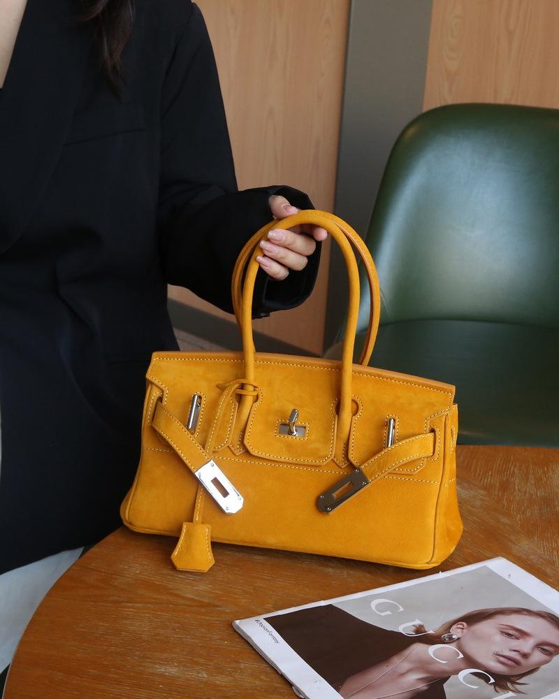 30 см горизонтальная низкая версия бархатная платиновая сумка, сумка на предплечье из матовой коровьей кожи первого слоя (H01BK)