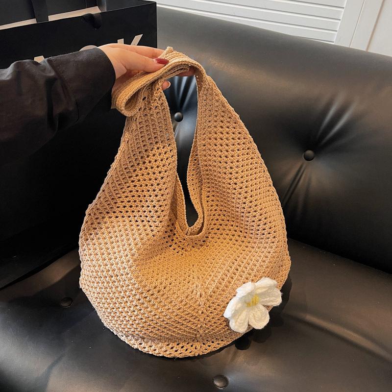 Women's Casual Hollow Out Wicker Woven Ladies Handmade Totes Bag Large Capacity Summer Beach Floral Decor Female's Shoulder Bag