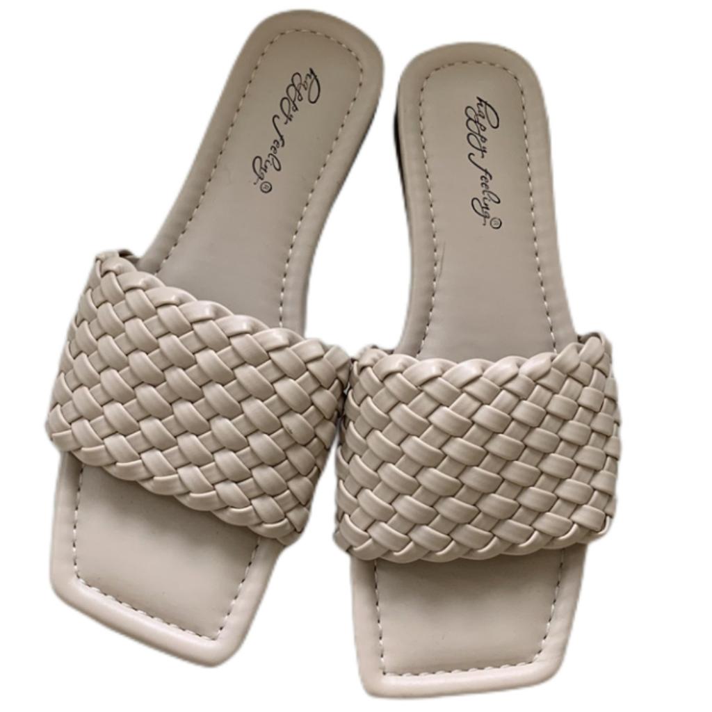 Нишевый дизайн крутые тапочки детские носят новый темперамент плоская подошва плетеные пляжные тапочки летом