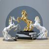 Handicraft Horse Statue Modern Animal Sculpture Desktop Ornament Horse Ornament  Office