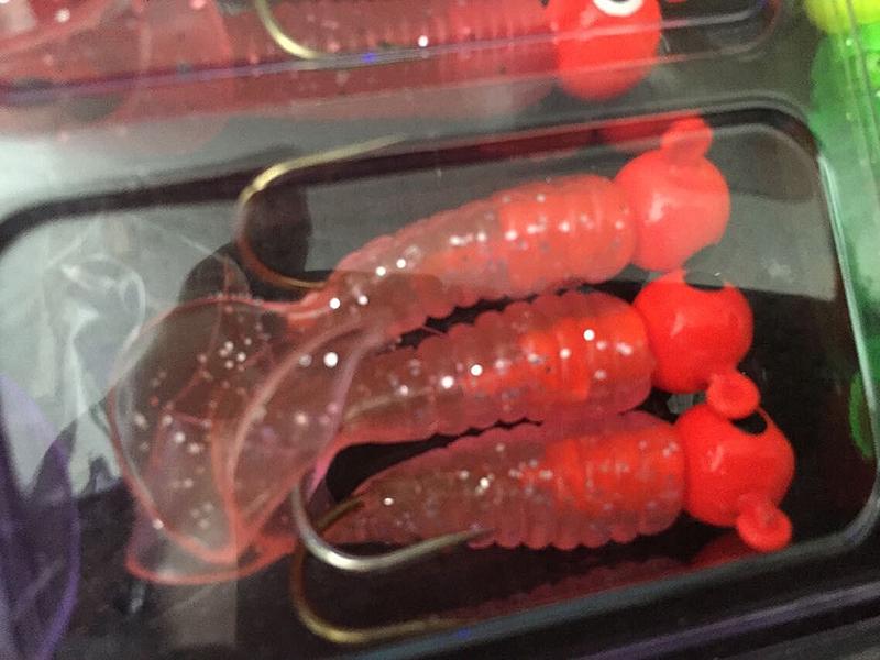 Набор рыболовных приманок Jig Lead Head Hooks Soft Worm Grub Single Tail Bait 17 шт.