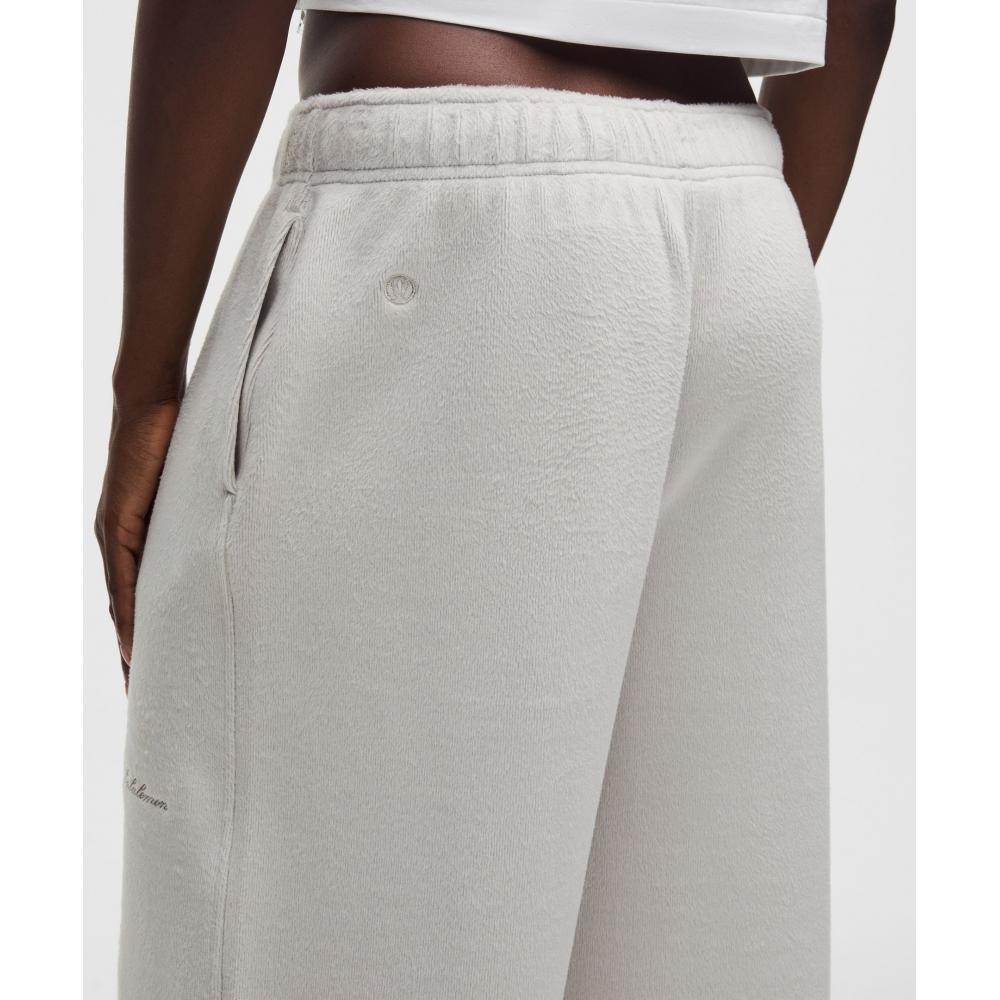 Lululemon Плюшевые велюровые брюки средней посадки цвет голубиный серый