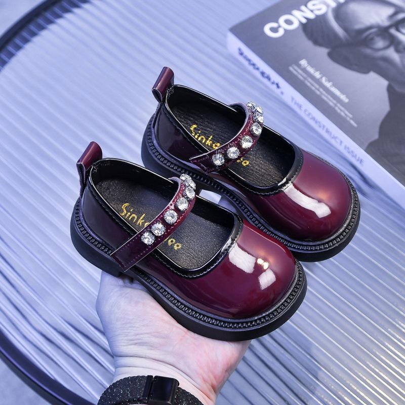 Academy-style children's leather shoes with rhinestones, student performance shoes, small and medium-sized children's leather loafers2026Spring