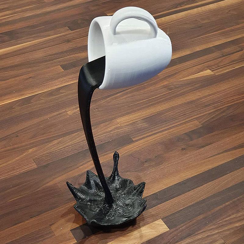 15cm Sculpture Home Decor Statues  Figurines Nordic Living Room Decoration Desk Table Floating Magic Splash Spilling Coffee Cup