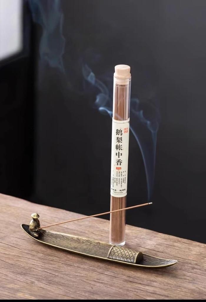 Cedar Eight Fisherman Boat Incense Holder, Stylish Japanese Retro Incense Holder, Cute Interior Decor, Incense Stick Holder (Type B)