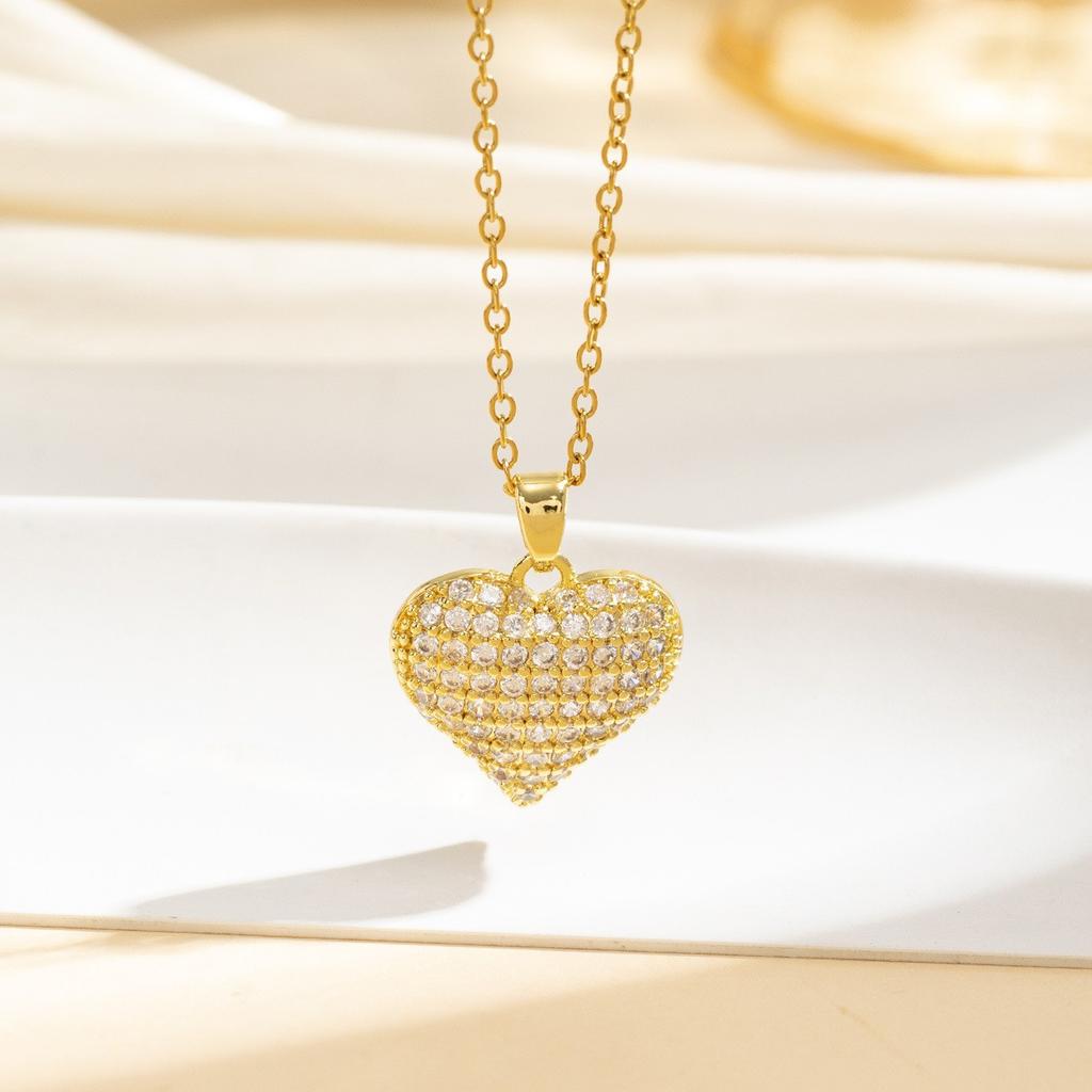 Small Heart Zircon Pendant Necklace For Women Minimalist Fashion Collarbone Chain Dainty Love Design