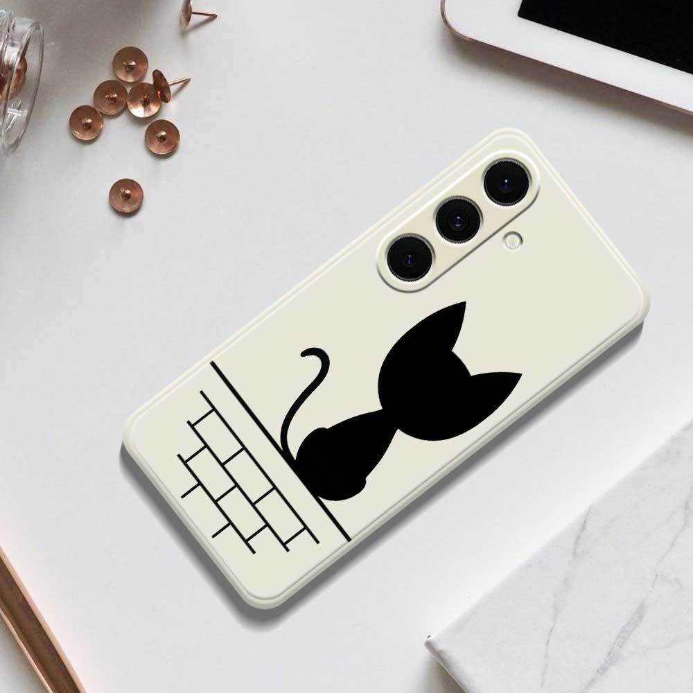 For Samsung Galaxy S25+ Case Black Cat on the Wall Pattern Printing Straight Edge TPU Phone Back Cover