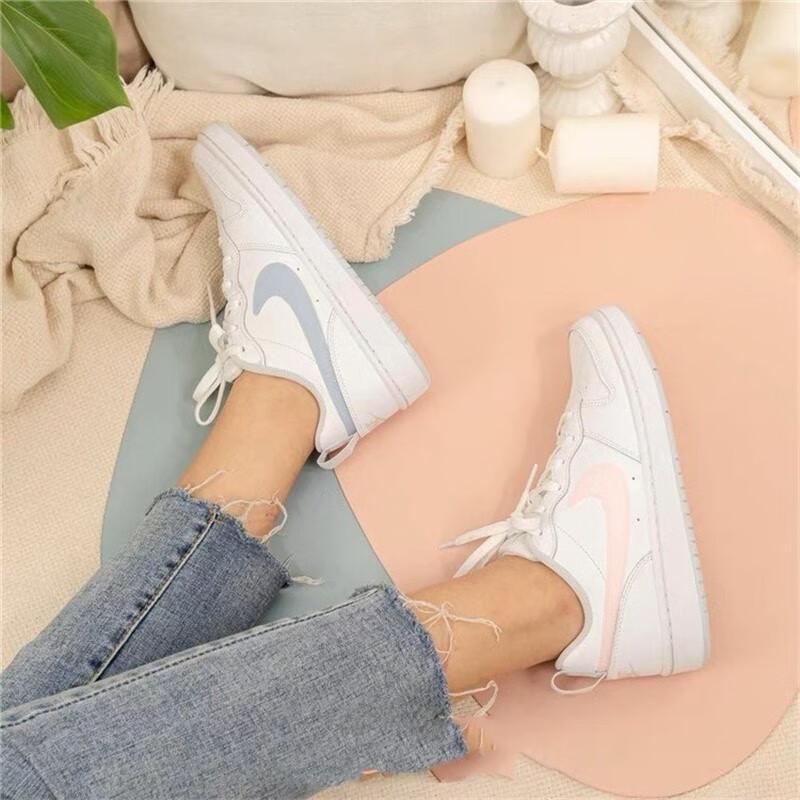 Nike Детские кроссовки Court Borough Low 2 GS Arctic Punch Белый Светло-Арсенальный-Синий Чистая Платина DD3023-100