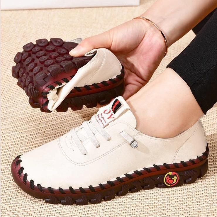 Autumn Women's Soft Sole Shoes Hollow Breathable Loafers Comfortable Flat-soled Mother's Shoe Non-slip Wear-resistant Work Shoes