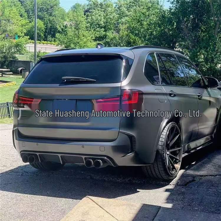BMW X5 Задний диффузор в стиле RKP из углеродного волокна