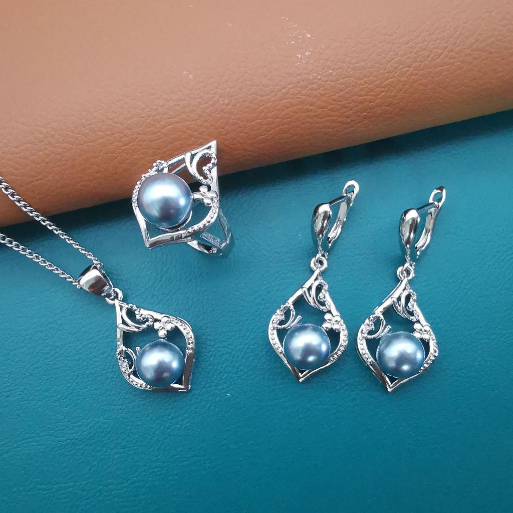 Japan and South Korea Retro Fashion Ins Simple Pendant Temperament Collarbone Chain 2023 New Freshwater Pearl Hundred Set Female