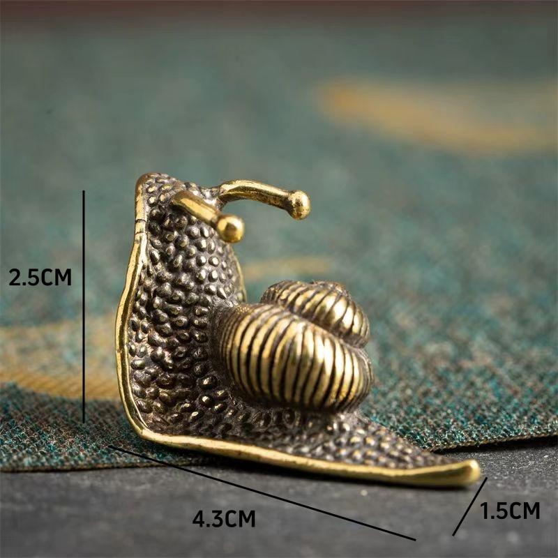Solid Copper Snail Top Ornaments Brass Simulation Animal Figurines Tea Pet Miniatures Home Use Decorations Feng Shui Gift Idea
