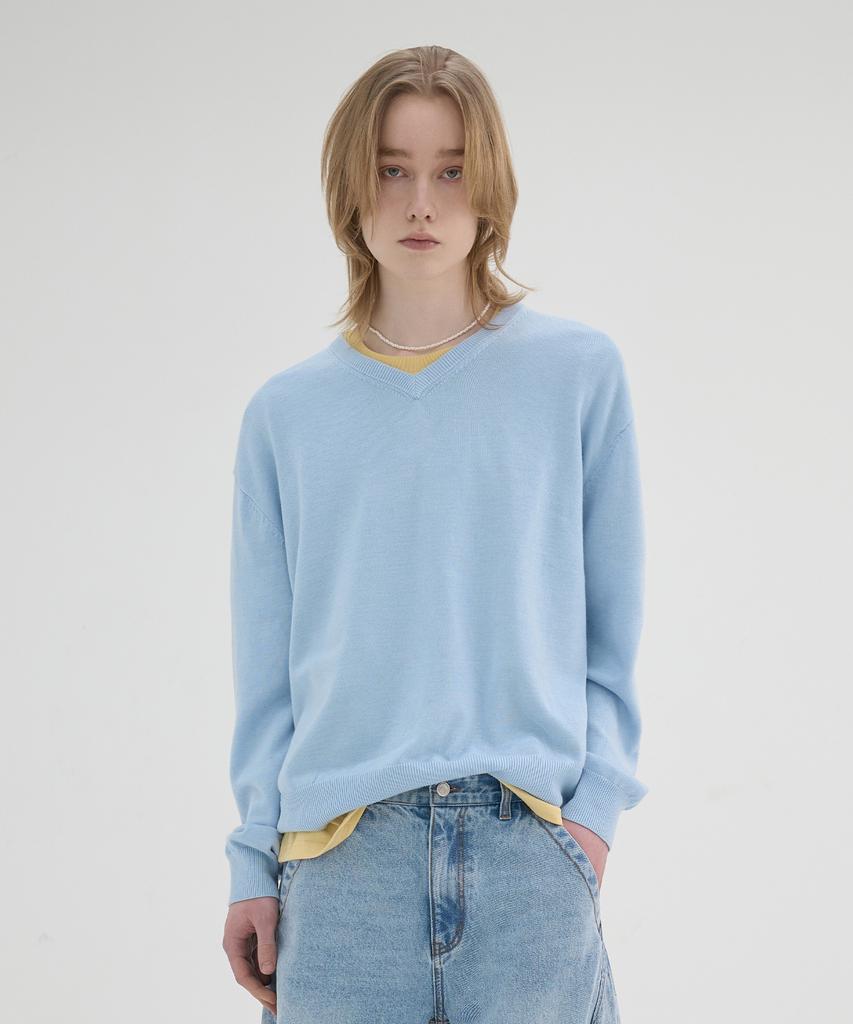 KNOUUN Crop V Neck Knit (Sky Blue)