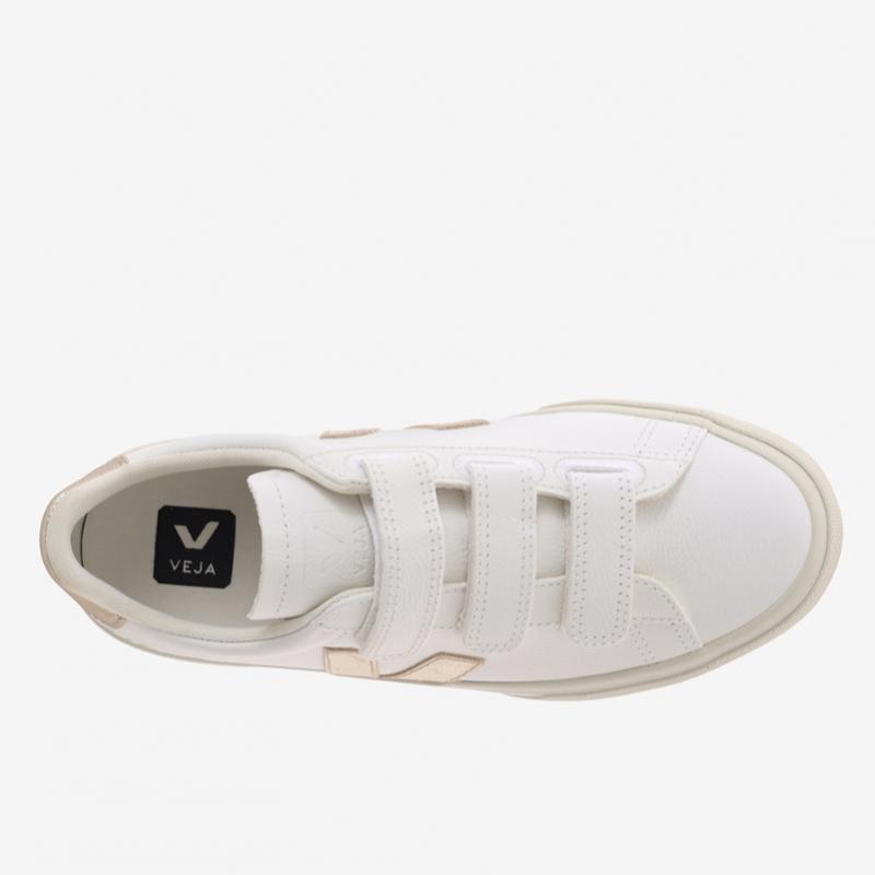Veja Women Sneakers Svjf231rc05 762