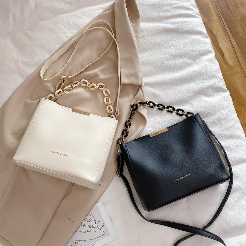 Women's Bucket Bag Fashionable New Trendy Spring and Summer Girl Shoulder Messenger Bag Cute Simple Commuter Women's Bag