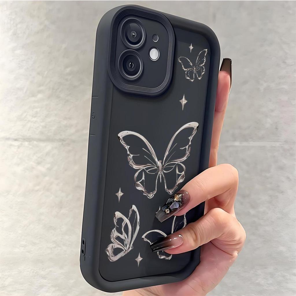 Серебряный Чехол для iPhone 15/16/17 с Дизайном Бабочка-Крест, Алмазами, Лестницей из Песка и Черной Канавкой
