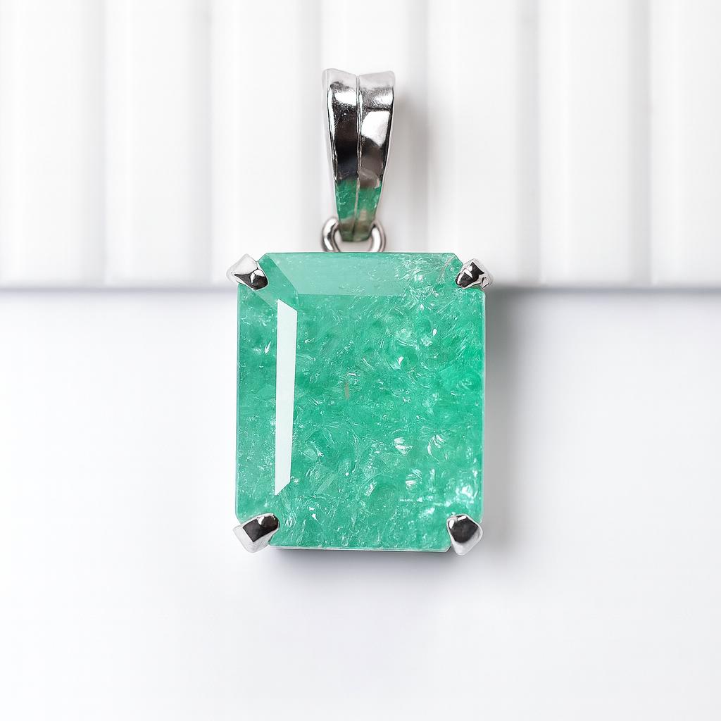 20 Ct+ Natural Green Emerald 925 Sterling Silver Emerald Pendant