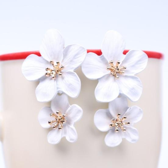 1 Pair Colorful Flower Stud Earrings Matte Bright Color Elegant Nonallergic Sweet Flower