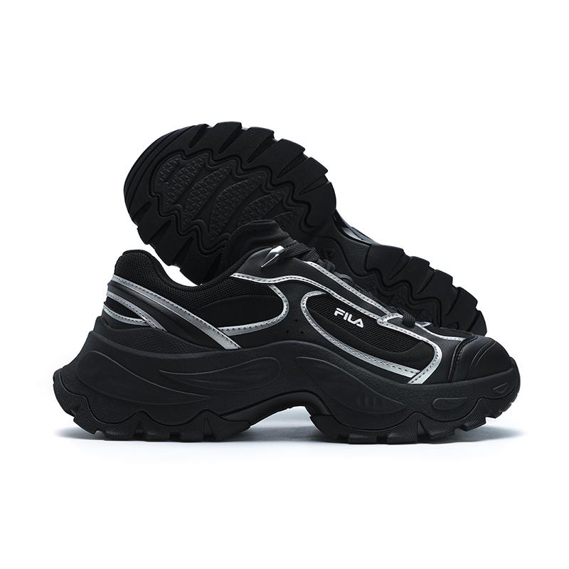 New FILA SOFIA 4 Abrasion Resistant Low Top Chunky Sneakers Women's Black White F12W521114FBK