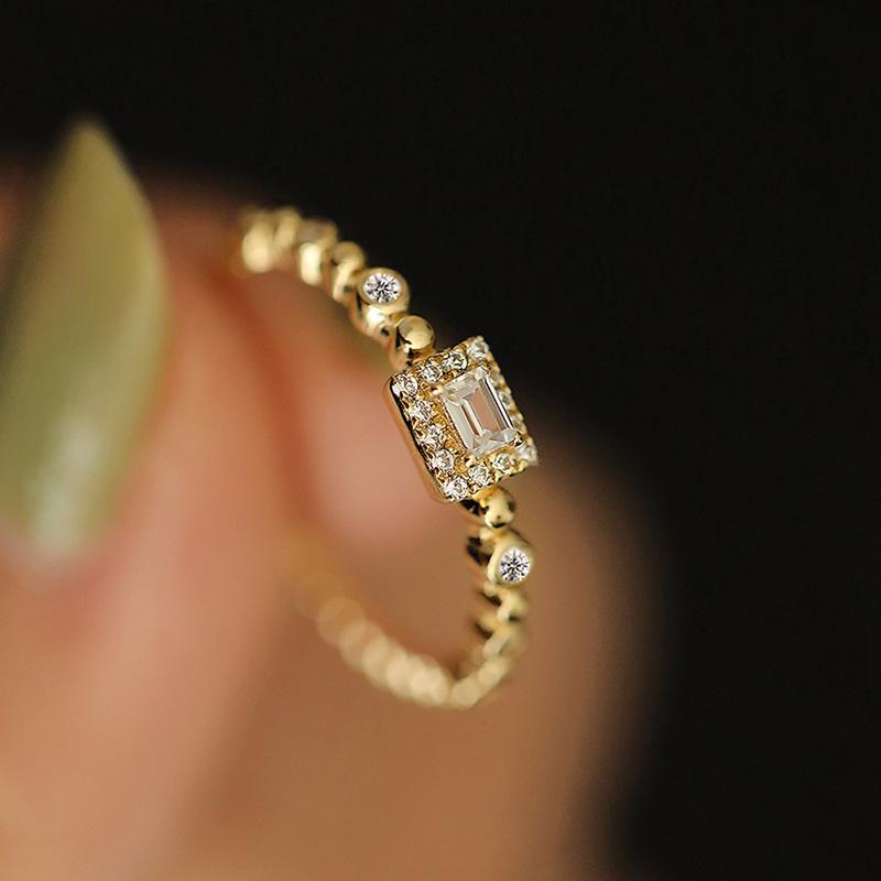 Прямоугольные кольца из кубического циркония золотого цвета Изысканные свадебные аксессуары для женщин Новые дизайнерские эффектные украшения