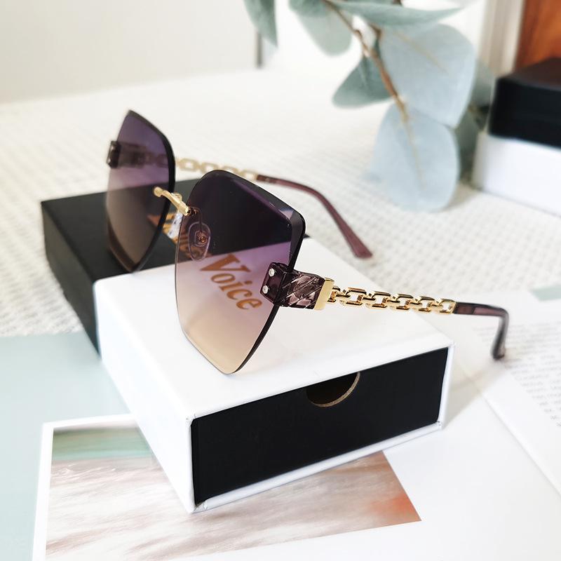 Модные повседневные ультралегкие солнцезащитные очки Женские элегантные цепочки для глаз Высокое чувство Минималистичный стиль Деловые солнцезащитные очки Женские