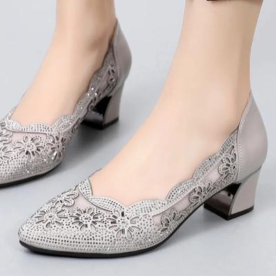 Весна-лето, модные туфли-лодочки из натуральной кожи, женская обувь на среднем каблуке, сетчатая женская офисная обувь с квадратным каблуком и кристаллами