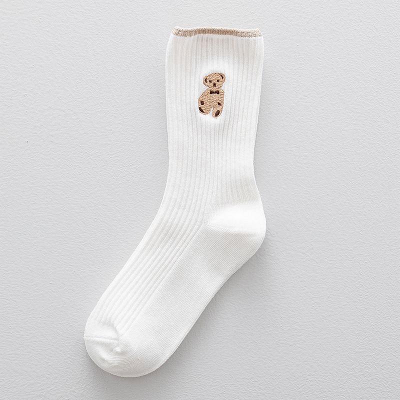 Женские корейские носки средней длины с милым плюшевым мишкой — осенние и зимние модели с высоким берцем и длинным ворсом для студентов