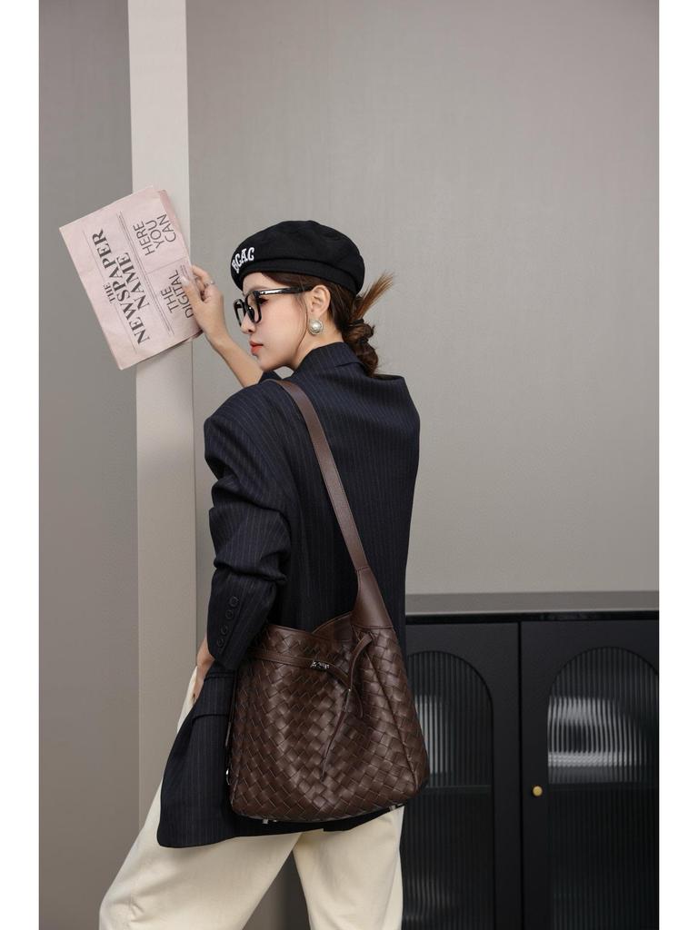 Женская сумка-тоут из мягкой коровьей кожи, сотканная вручную - уникальный дизайн, сумка через плечо/мессенджер из натуральной кожи