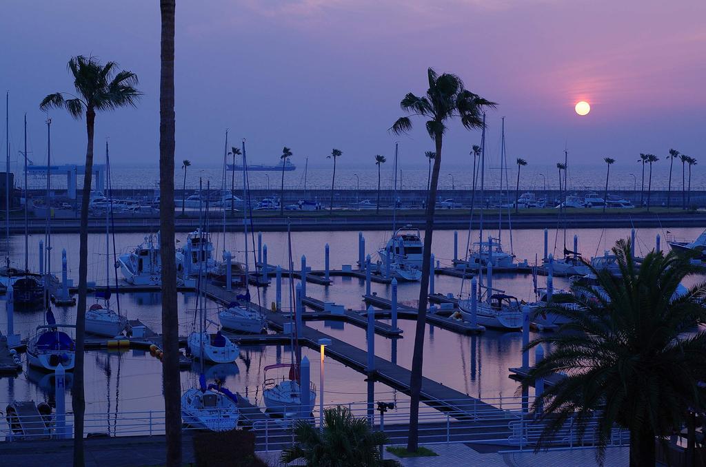 PENTAX Smc Medium Telephoto Single Focus Lens Depiction and K Series Is Equipped with Image 22177 PENTAX-DA 50mmF1.8 [for APS-C Size] [High