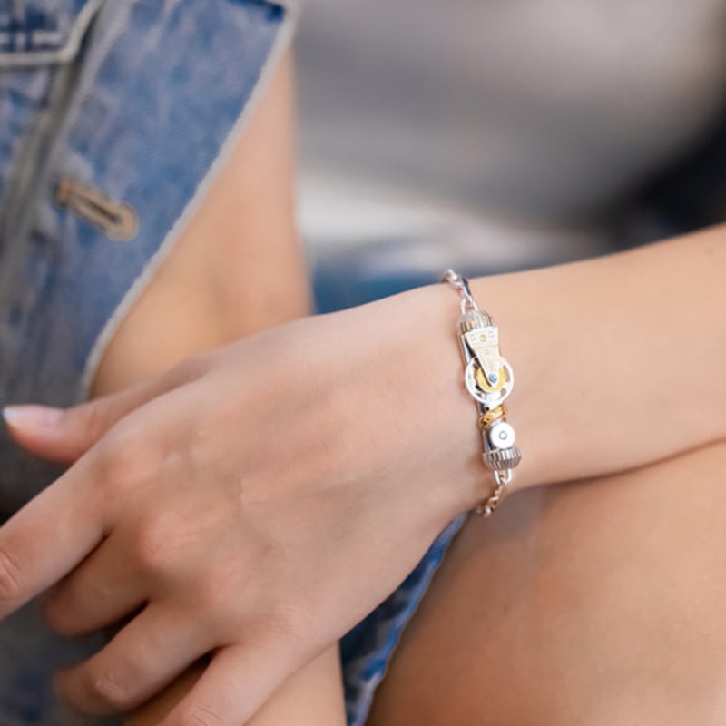 BE/GINS Time Movement Blue Diamond Bracelet
