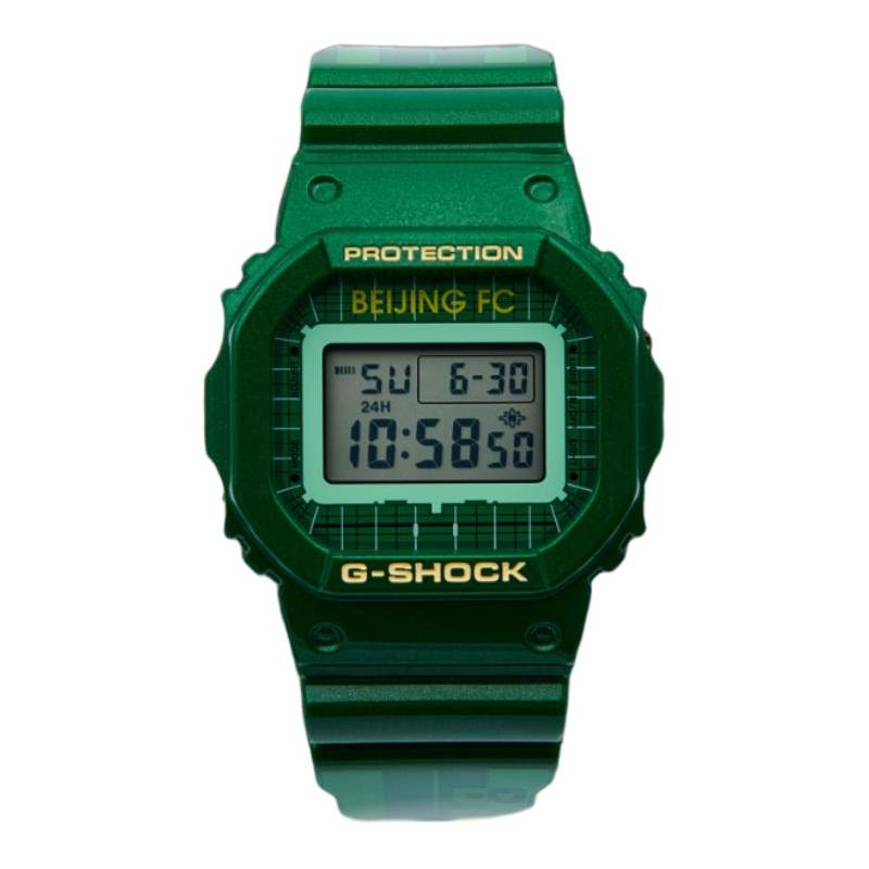 Casio X Beijing Guoan Серия G-SHOCK Ограниченная подарочная коробка Водонепроницаемость 200 метров Ремешок из кварцевой смолы Тот же стиль для мужчин и женщин Серый DW-5600XGUOAN25-3PFC