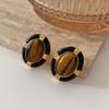 Medieval Vintage Tiger'S Eye Stone Stud Earrings High Sense Hepburn Style Earrings Elegant And Generous Temperament Earrings Women