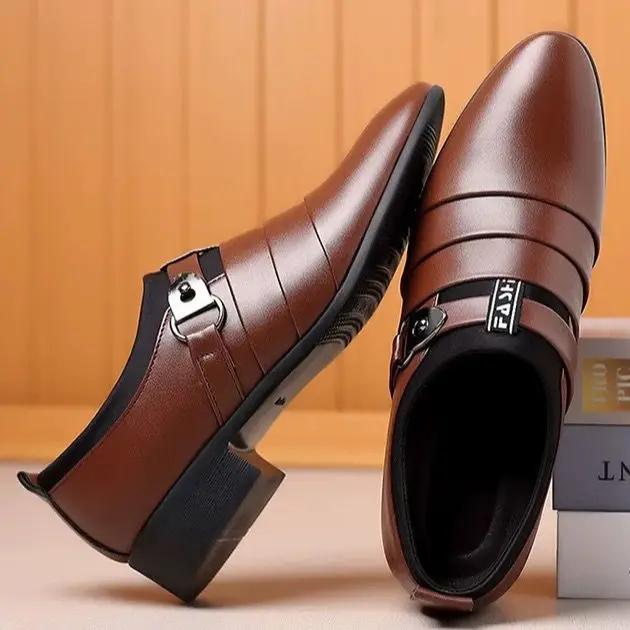 Модная обувь для мужчин с острым носком из кожи, повседневные официальные туфли для мужчин, тренд 2024 года, дешевая распродажа, элегантные и классические туфли 39 для вечеринок