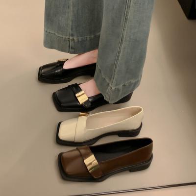 Ретро-лоферы на мягкой подошве, женские туфли с одной педалью, кожаные туфли, новая весна, одинарные туфли в британском стиле, с металлической пряжкой и квадратным носком