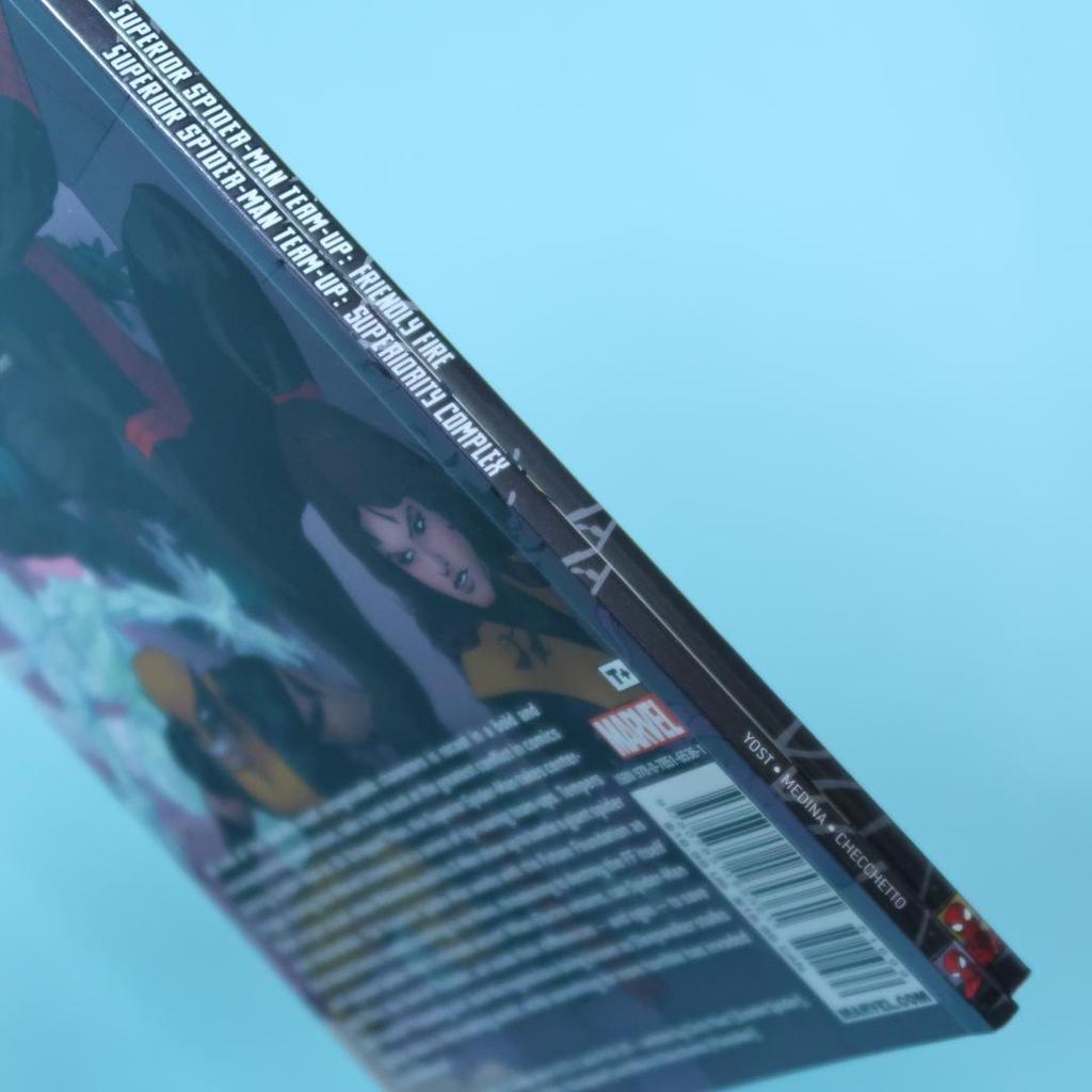 [Б/У] Распродажа! Зарубежные комиксы Совершенный Человек-паук 2 тома Marvel